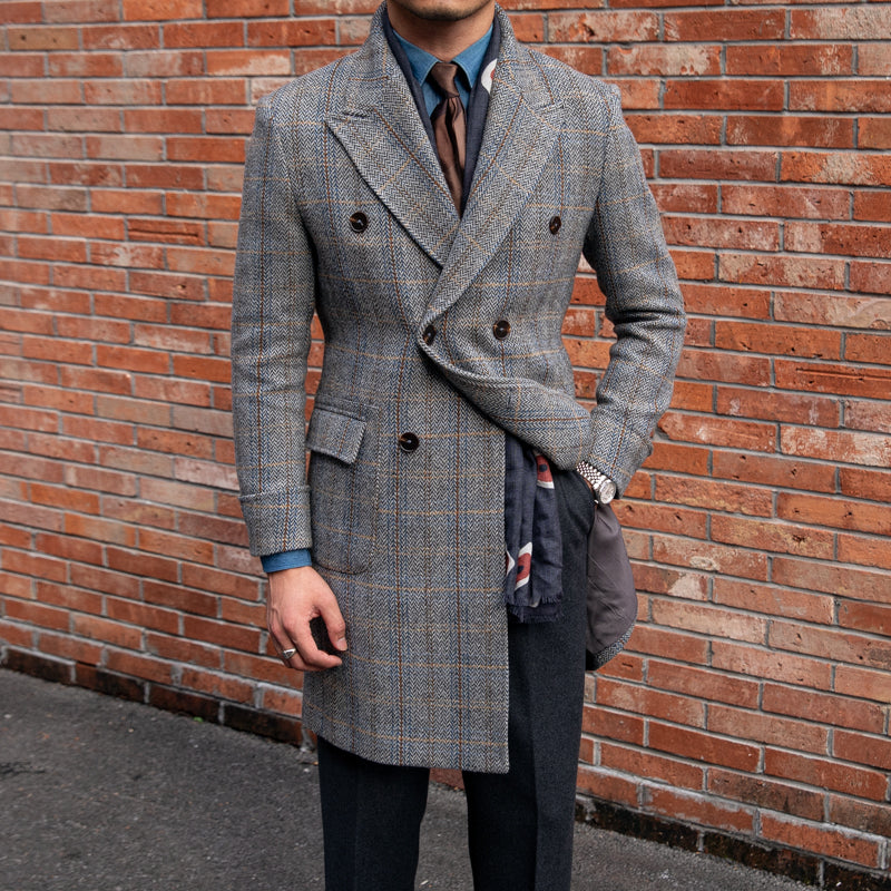 Double breasted peak lapel coat hotsell